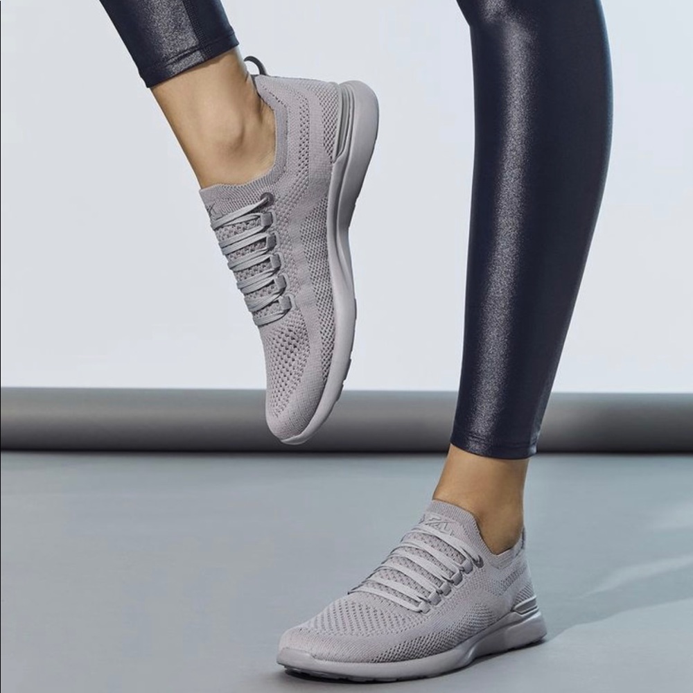 Women's TechLoom Breeze